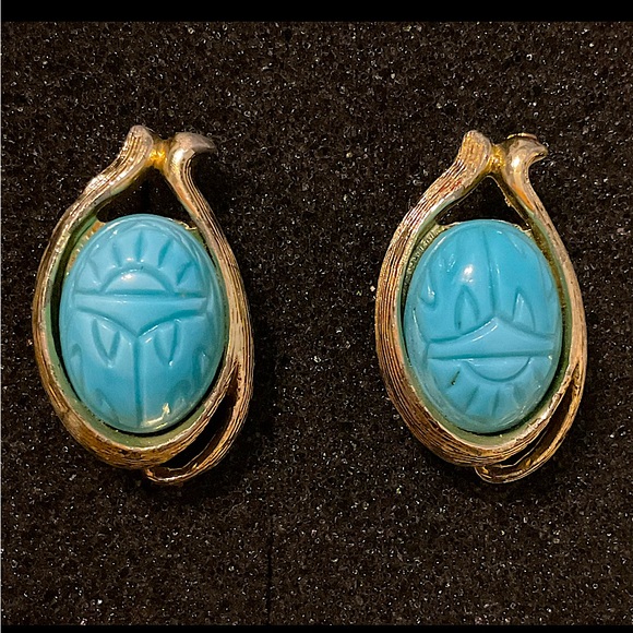 Oval Scarab Cuff Links In Blue & Gold - Picture 2 of 4